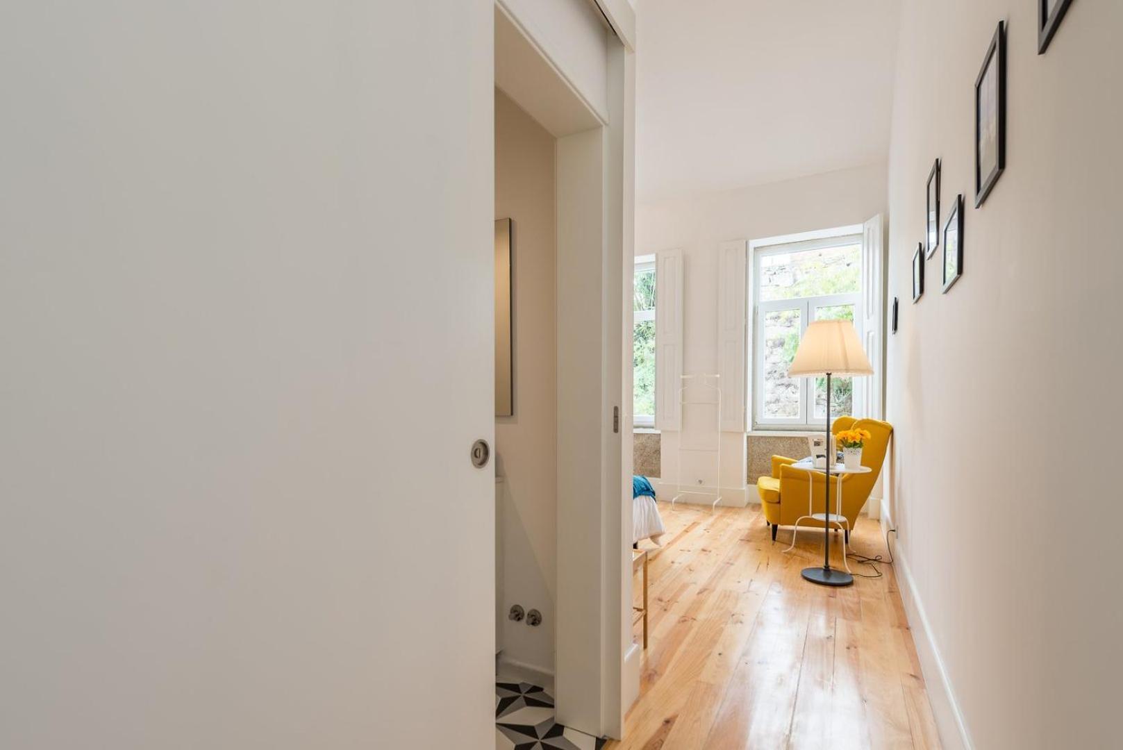 פורטו Guestready - Quaint Comfort Near Clerigos Tower מראה חיצוני תמונה